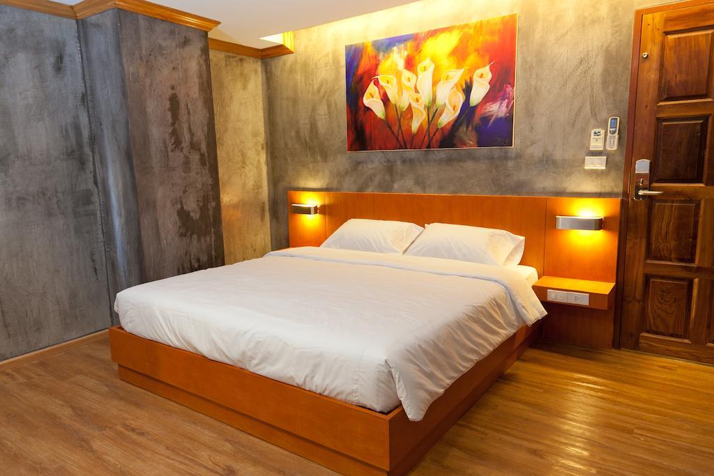 Chaphone Guesthouse Phuket Oda fotoğraf